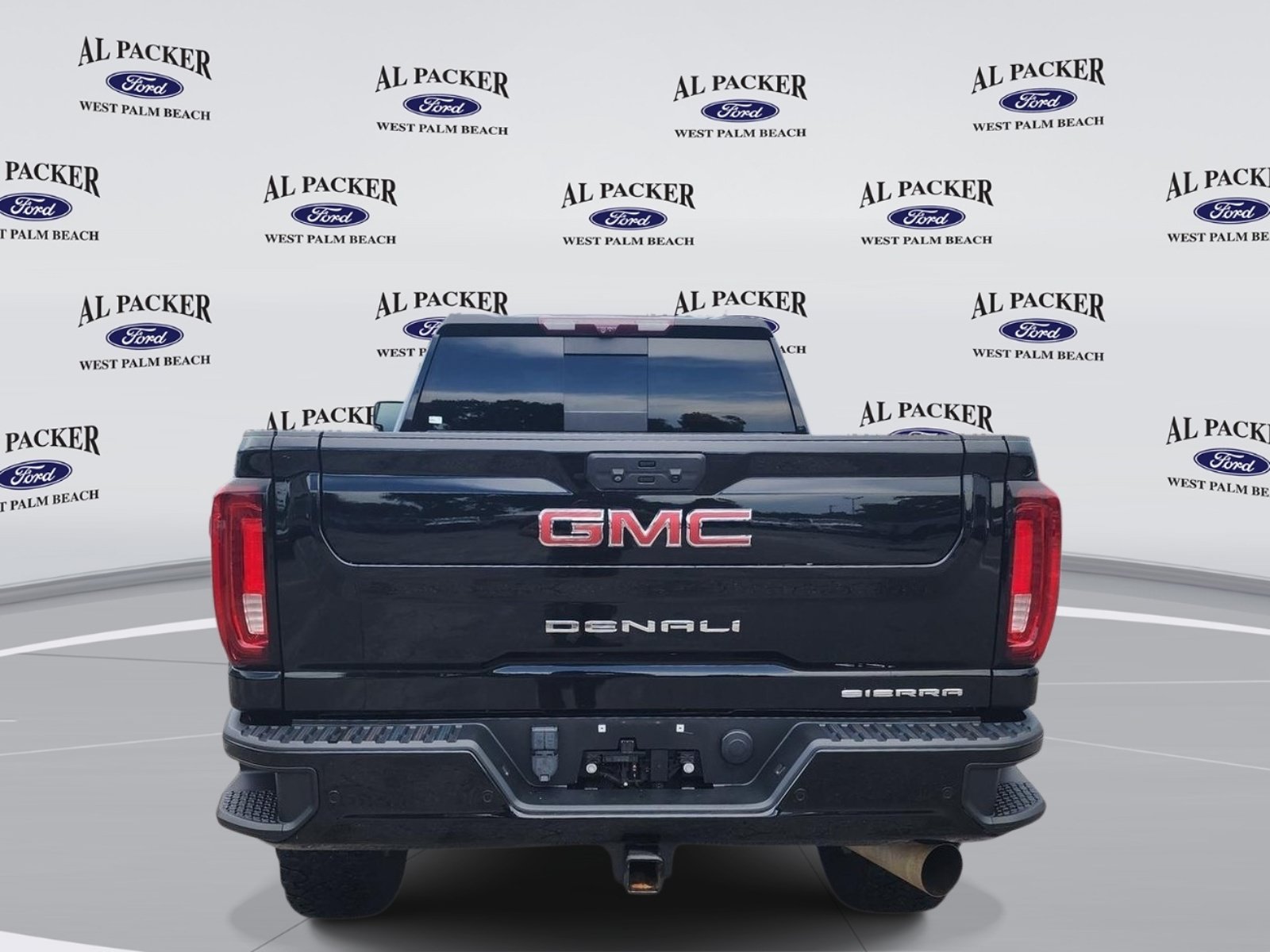 Used 2023 GMC Sierra 2500 Denali w/ Denali Ultimate Package AWD/4WD image 4