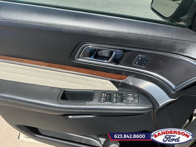 Certified 2018 Ford Explorer Platinum image 11