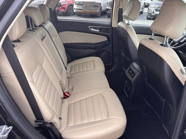 Certified 2024 Ford Edge SEL image 17
