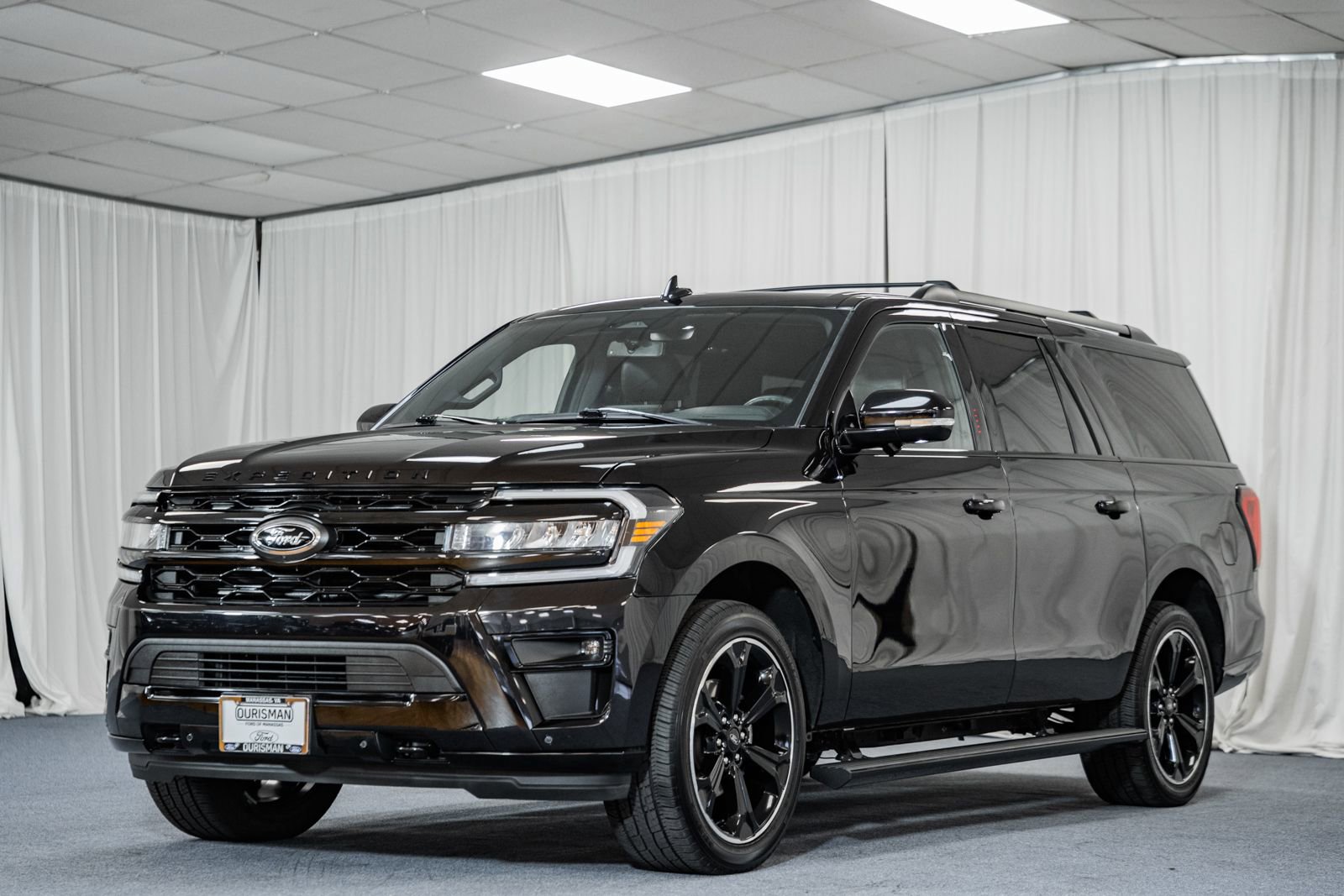 Certified 2024 Ford Expedition Max Limited image 3