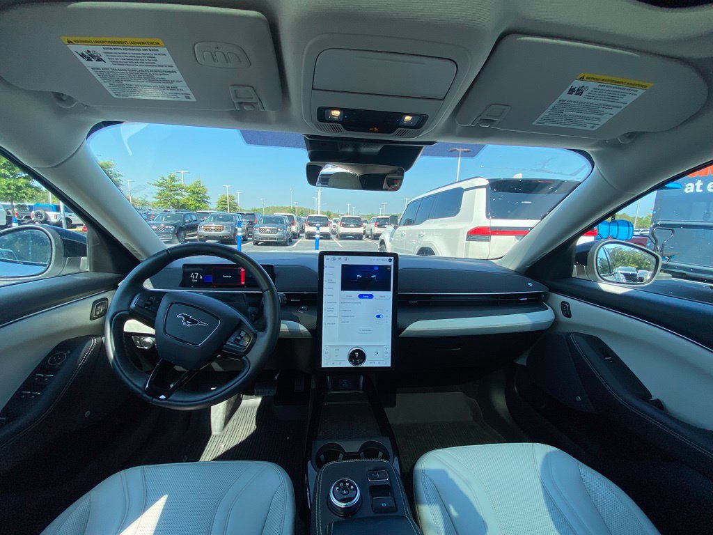 Certified 2021 Ford Mustang Mach-E Premium RWD image 28
