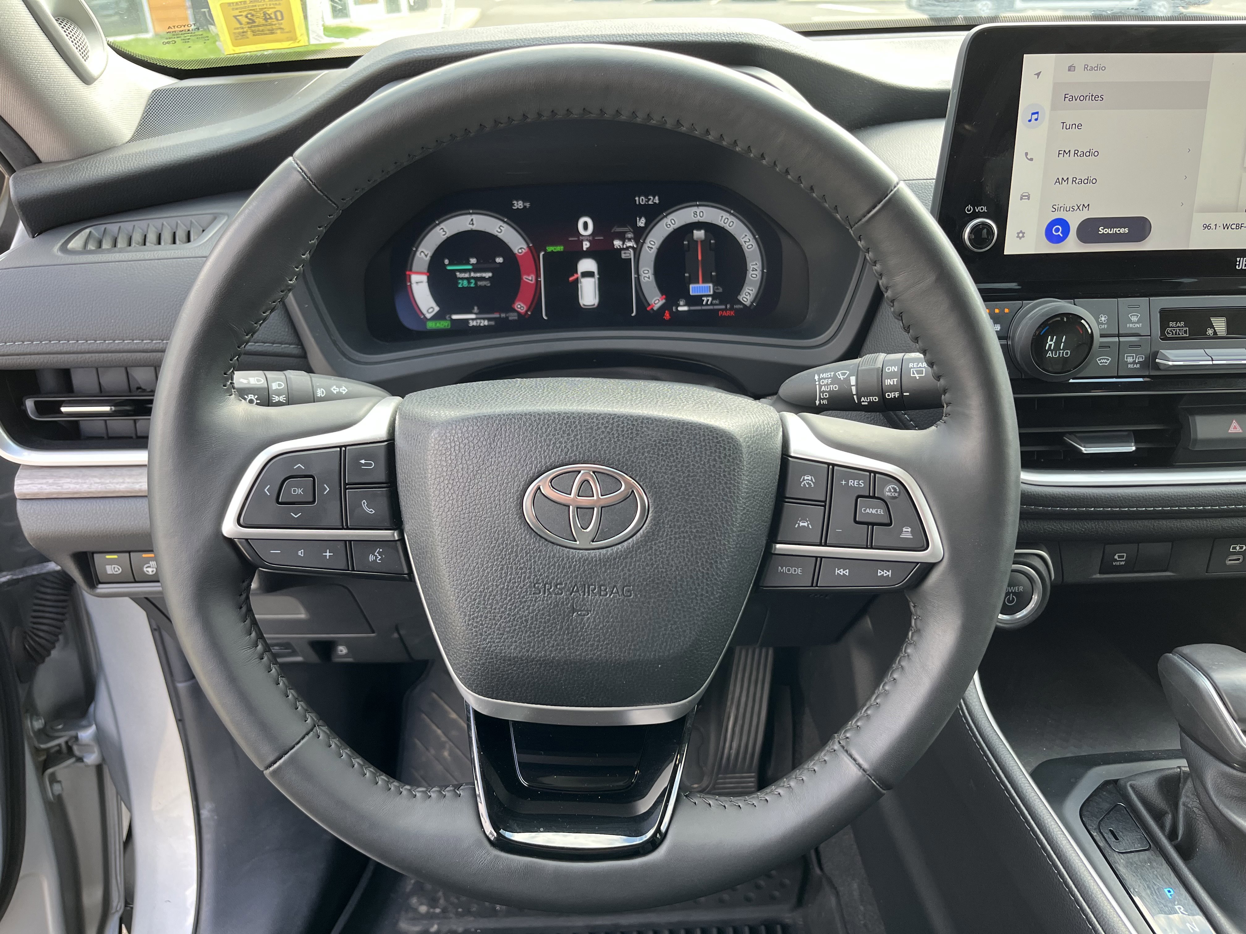 Used 2024 Toyota Grand Highlander AWD Hybrid image 8