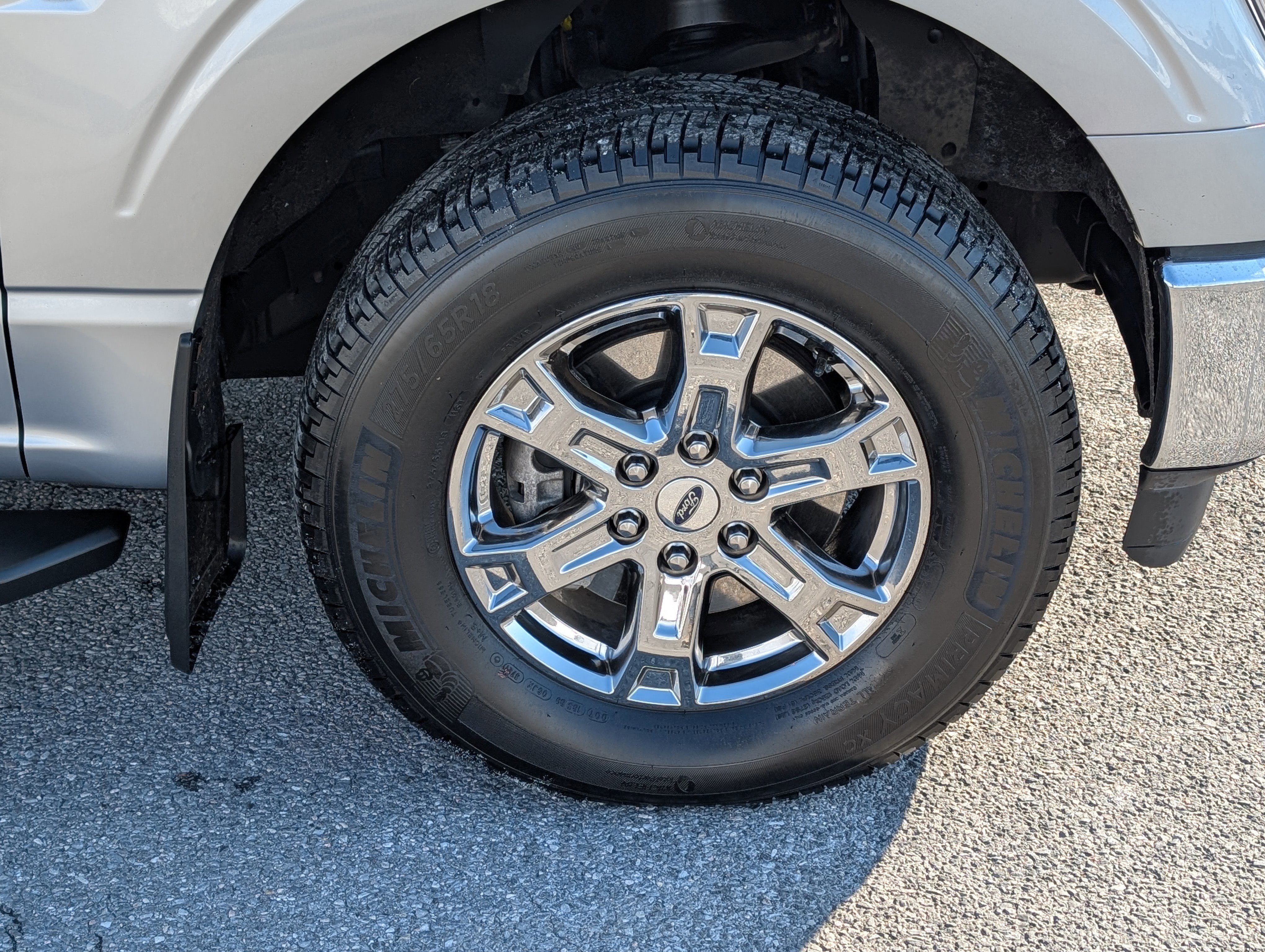 Certified 2022 Ford F150 XLT w/ Equipment Group 302A High image 9