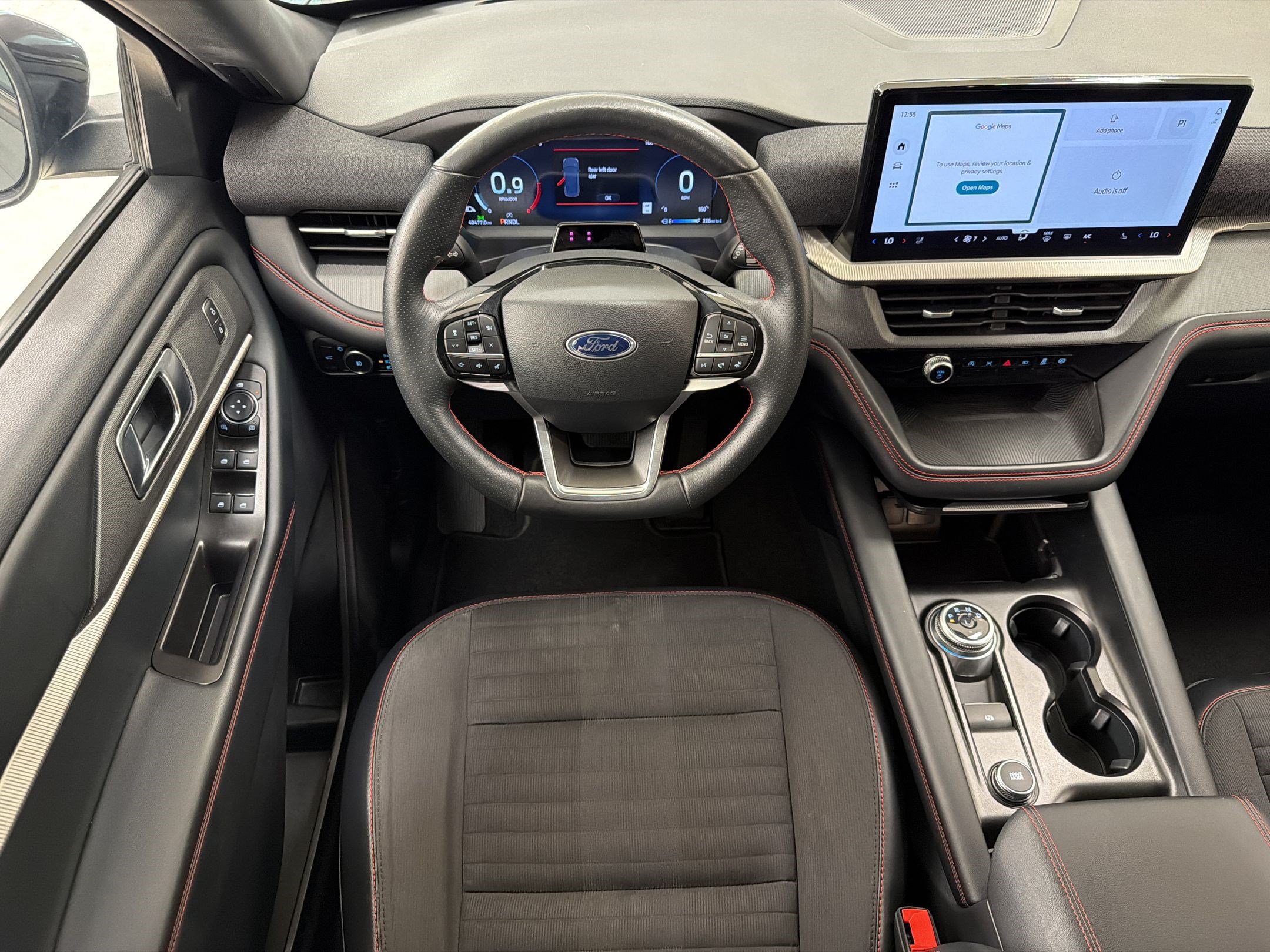 Certified 2025 Ford Explorer ST-Line w/ ST-Line Street Pack AWD/4WD image 29