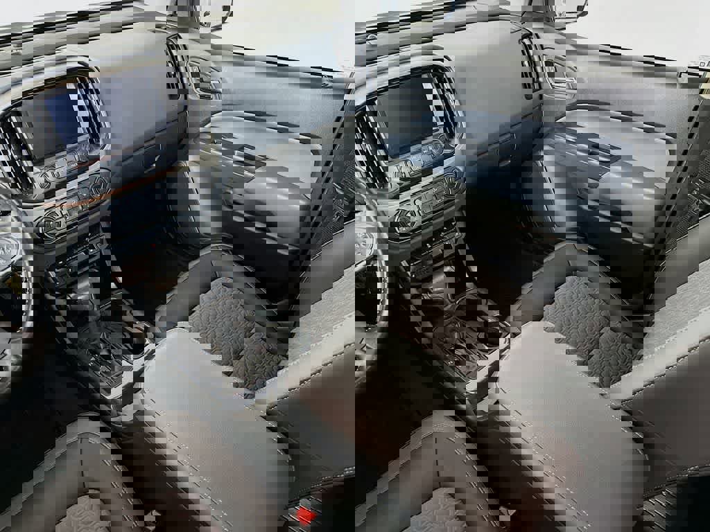 Used 2021 Chevrolet Colorado Z71 w/ Z71 Midnight Edition image 14