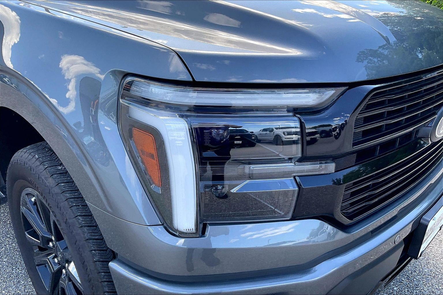 Certified 2025 Ford F150 Platinum w/ Equipment Group 702A High AWD/4WD image 27