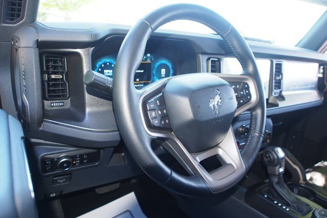 Certified 2025 Ford Bronco Badlands AWD/4WD image 15