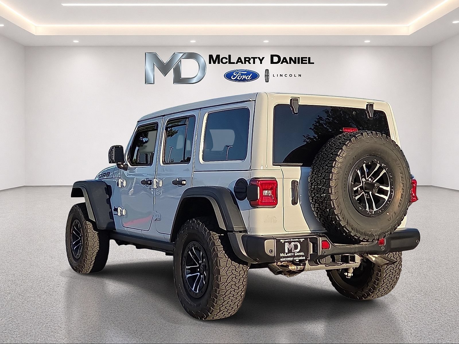 Used 2026 Jeep Wrangler Unlimited Rubicon 392 w/ Quick Order Package 27X Moab AWD/4WD image 4