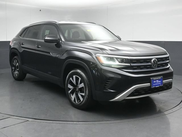 Used 2022 Volkswagen Atlas Cross Sport SE AWD/4WD image 1