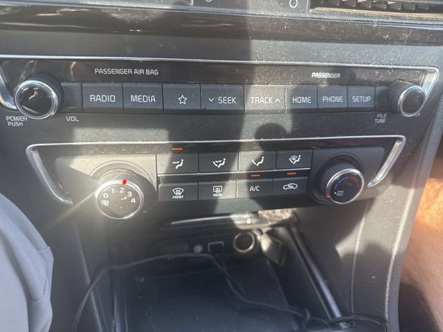 Used 2020 Kia Optima LX FWD image 13