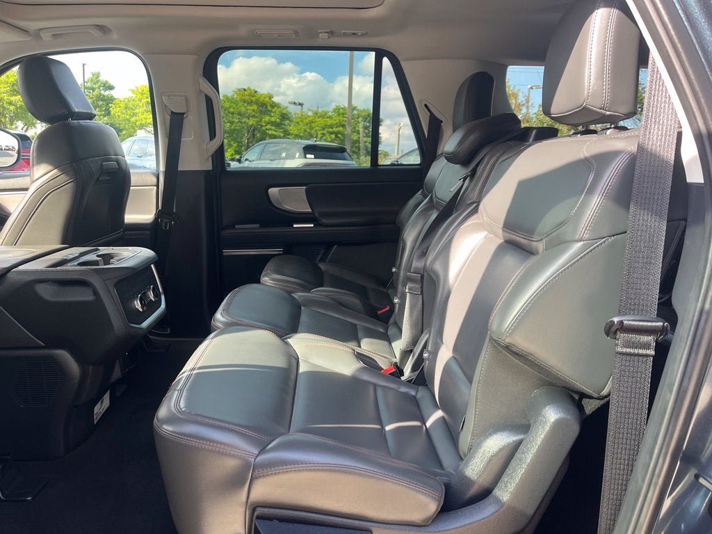 Certified 2025 Ford Expedition Max Active AWD/4WD image 13