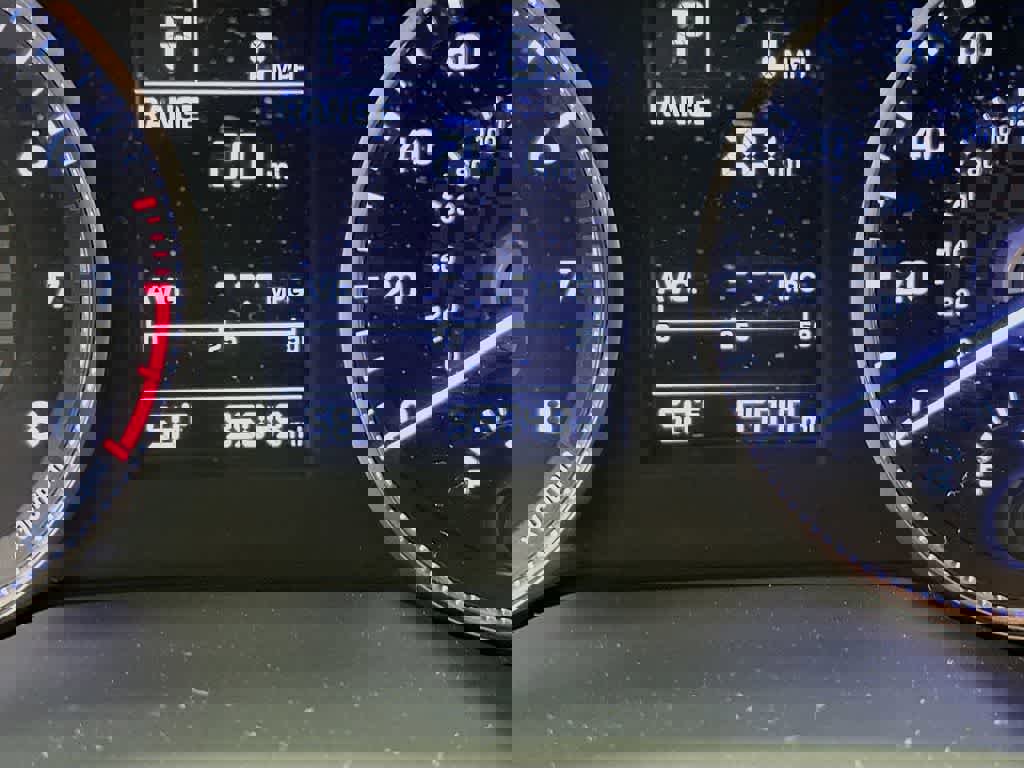 Used 2019 Hyundai Elantra SE image 22