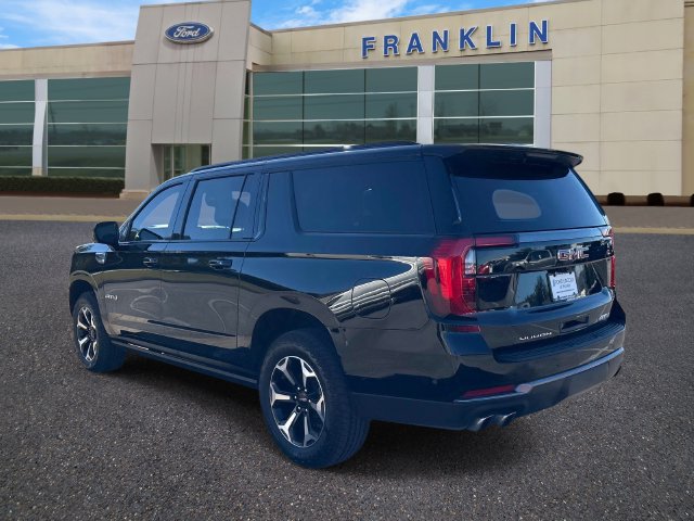 Used 2025 GMC Yukon XL AT4 w/ AT4 Premium Package AWD/4WD image 5