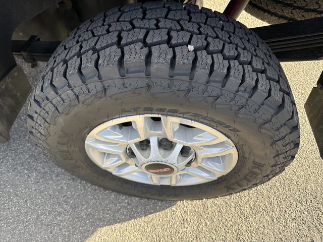 Used 2022 GMC Sierra 2500 SLE w/ SLE Convenience Package image 19