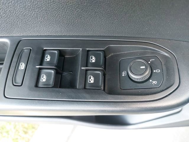 Used 2022 Volkswagen Taos SE AWD/4WD image 27
