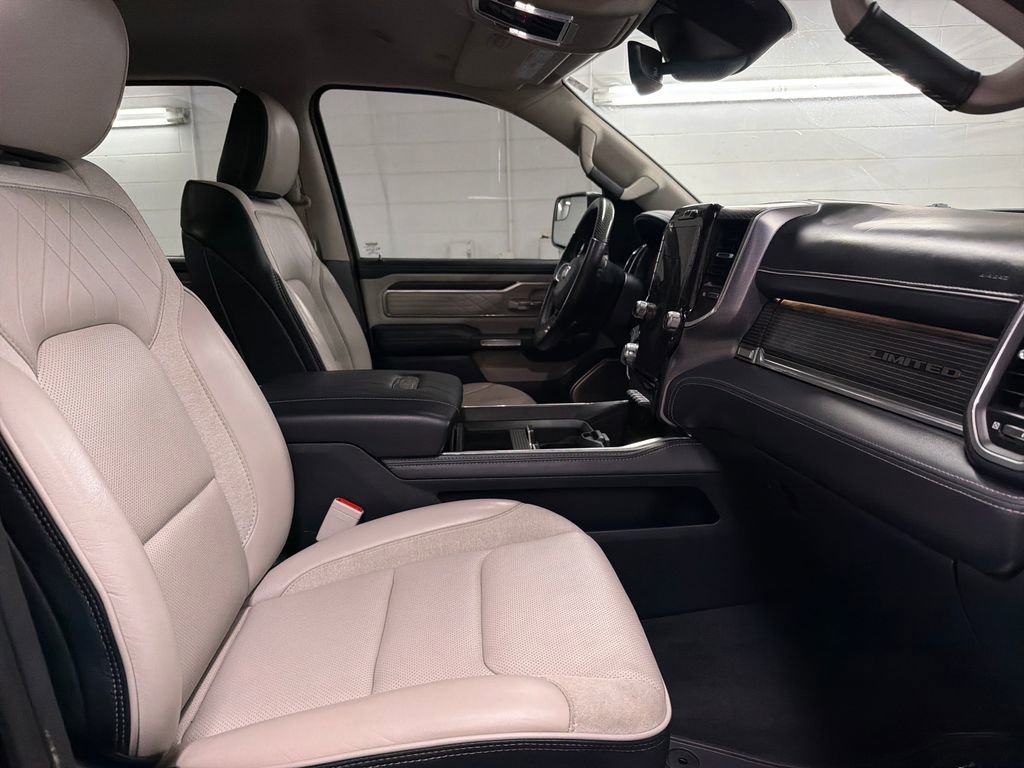 Used 2022 RAM 1500 Limited AWD/4WD image 30