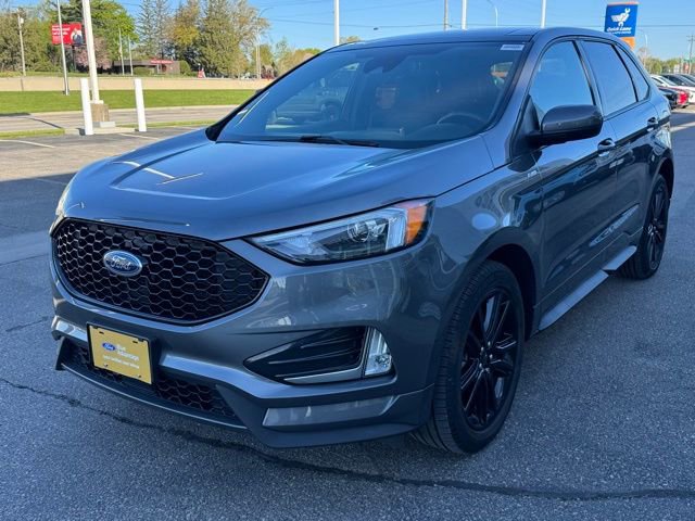 Certified 2024 Ford Edge ST-Line AWD/4WD image 35
