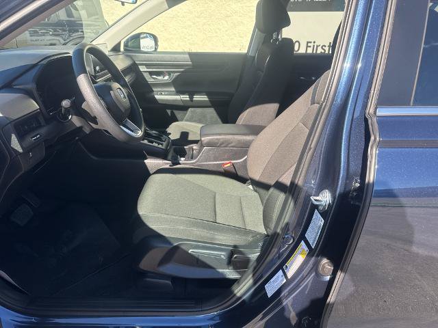 Used 2025 Honda CR-V LX image 8