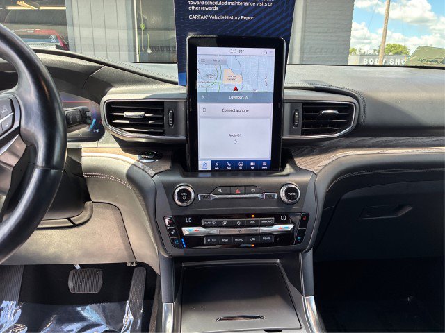 Certified 2020 Ford Explorer Platinum w/ Premium Technology Package AWD/4WD image 13