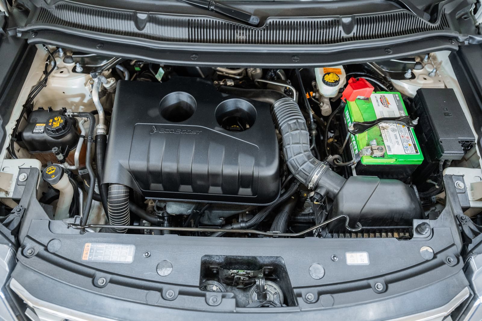 Certified 2017 Ford Explorer XLT w/ Equipment Group 202A image 17