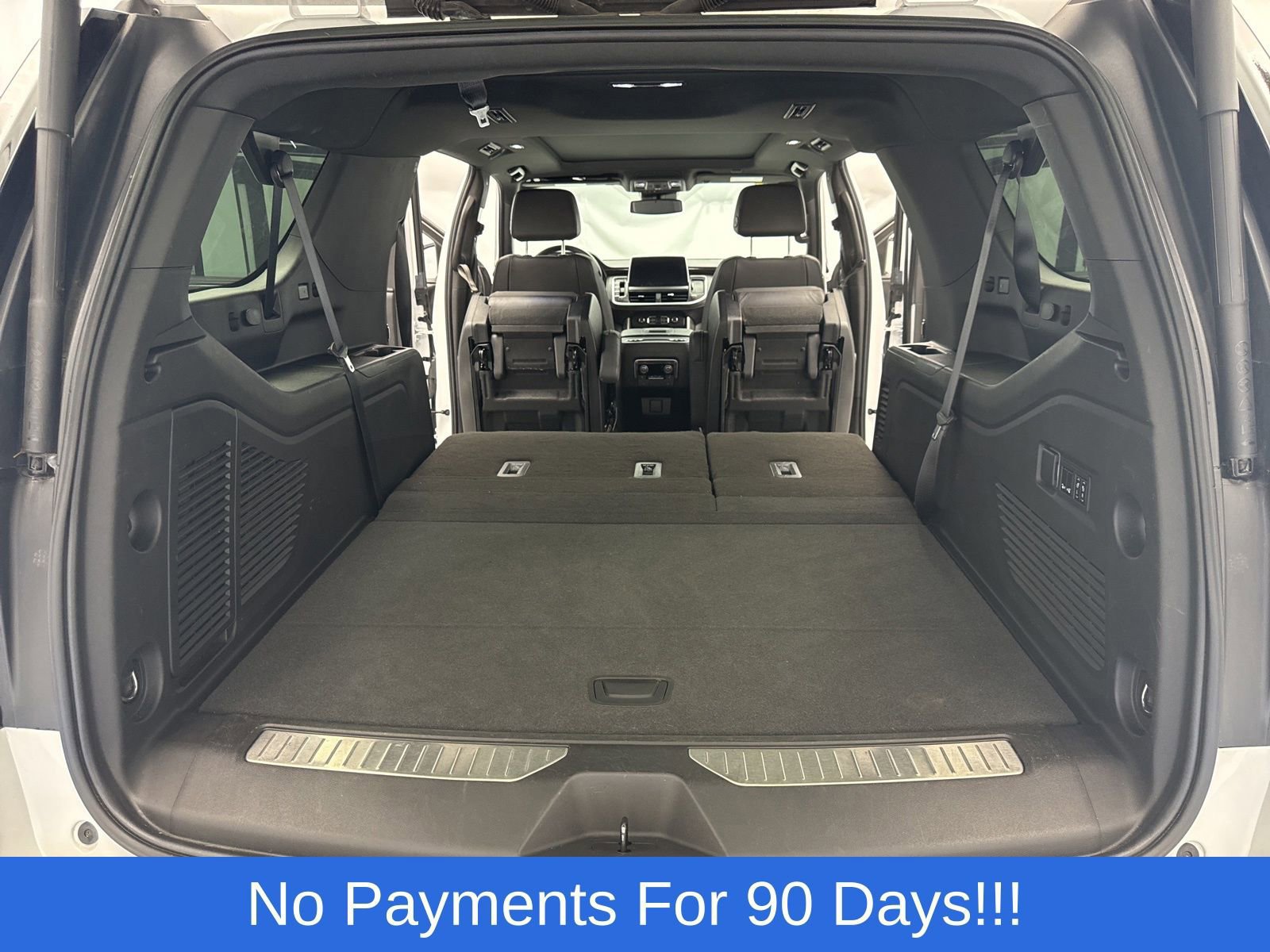 Used 2023 Chevrolet Suburban Z71 w/ Luxury Package image 51