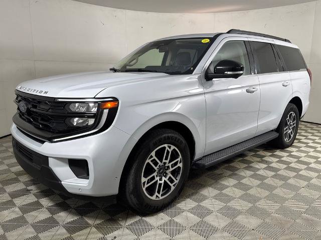 Certified 2025 Ford Expedition Active RWD image 16