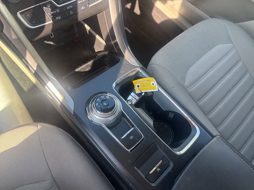 Certified 2018 Ford Fusion SE w/ Fusion SE Technology Package image 11