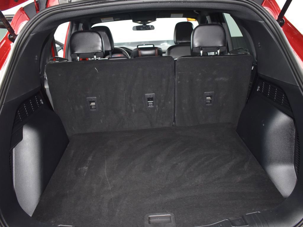 Certified 2025 Ford Escape ST-Line image 13