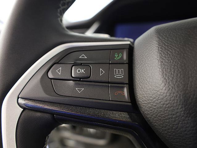 Used 2023 Jeep Grand Cherokee L Laredo image 28