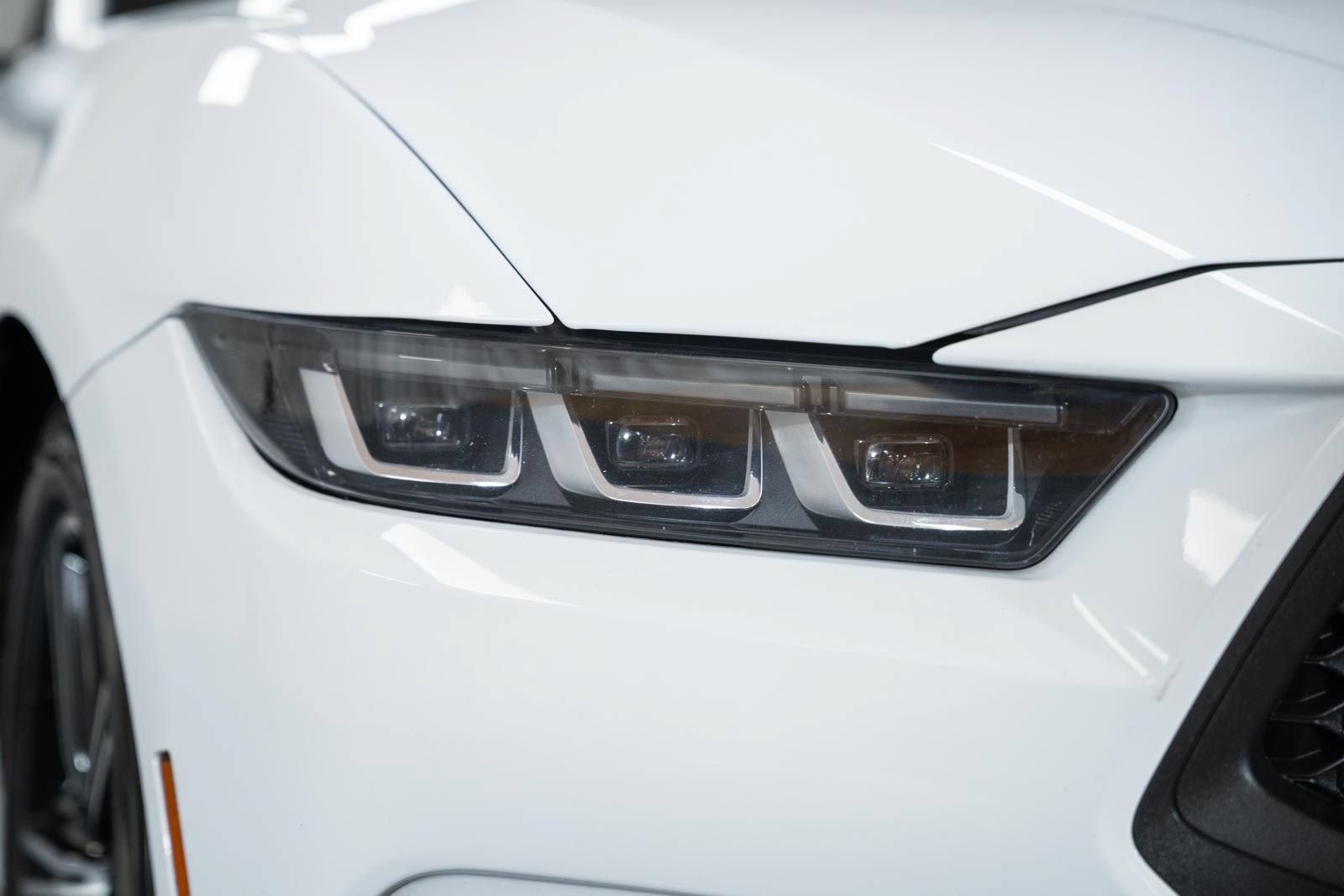 Certified 2024 Ford Mustang Premium RWD image 9