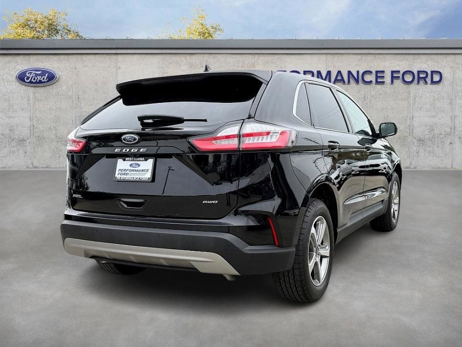 Certified 2022 Ford Edge SEL w/ Convenience Package image 5