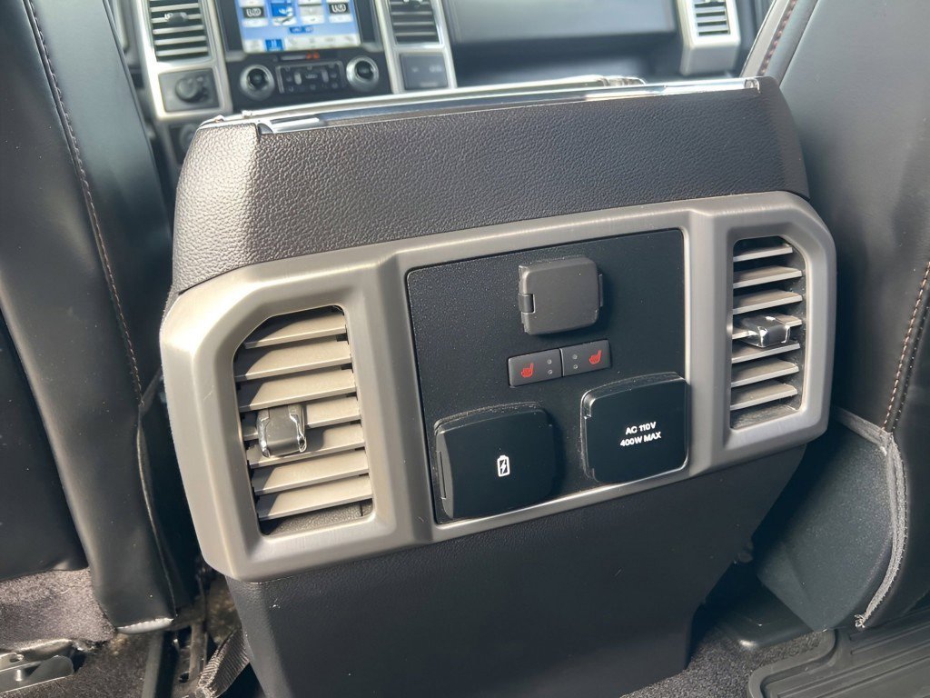 Certified 2018 Ford F150 Platinum w/ Equipment Group 701A Luxury AWD/4WD image 15