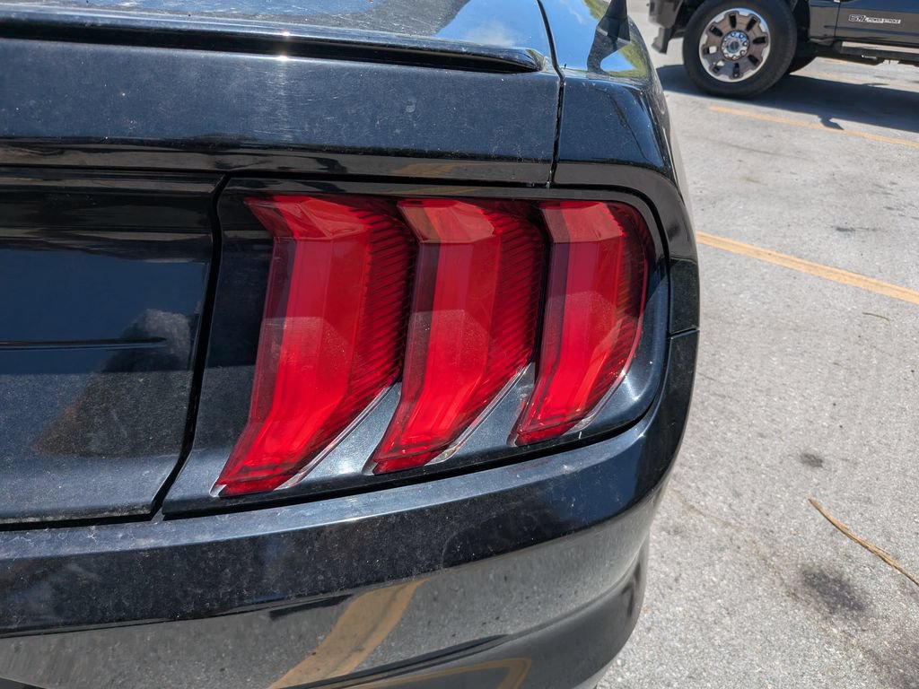 Certified 2020 Ford Mustang Premium RWD image 13