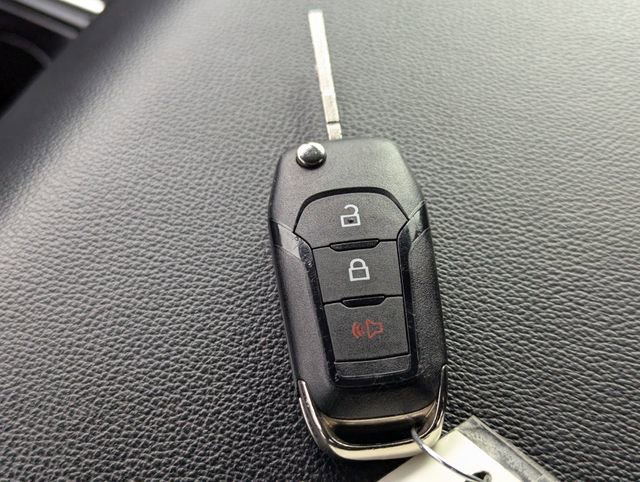 Certified 2022 Ford F150 XL w/ STX Appearance Package image 28