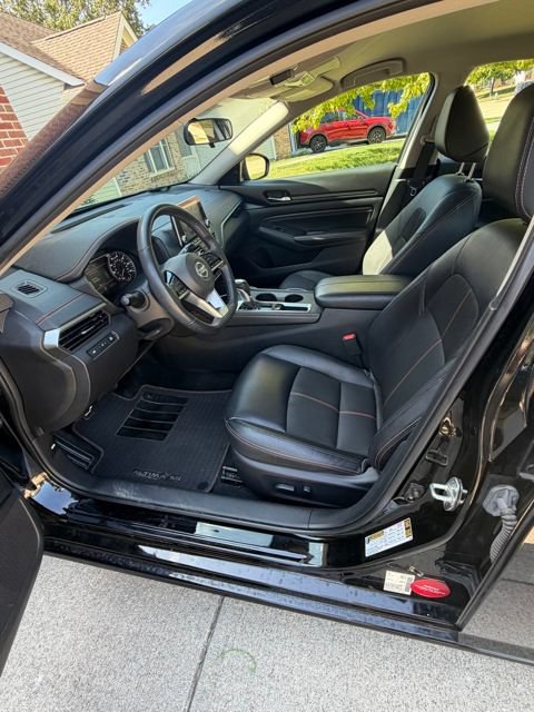 Used 2020 Nissan Altima 2.5 SR FWD image 4
