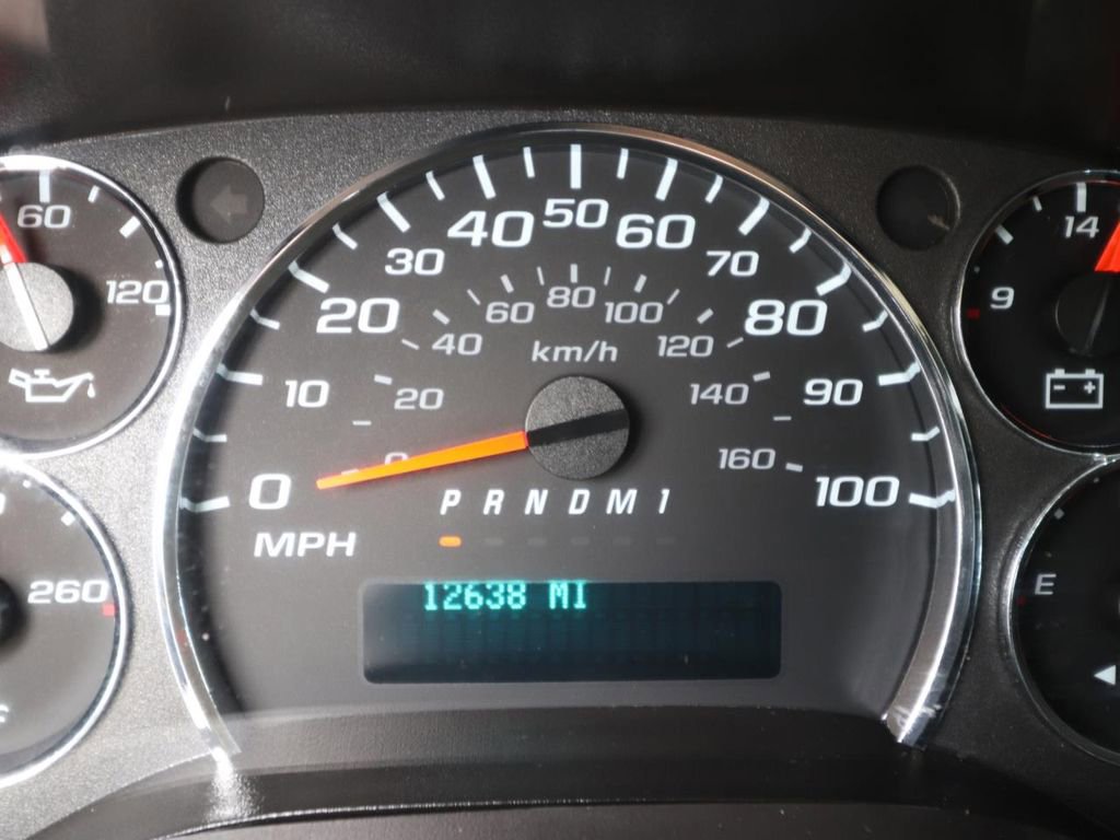Used 2024 GMC Savana 2500 w/ Driver Convenience Package image 20