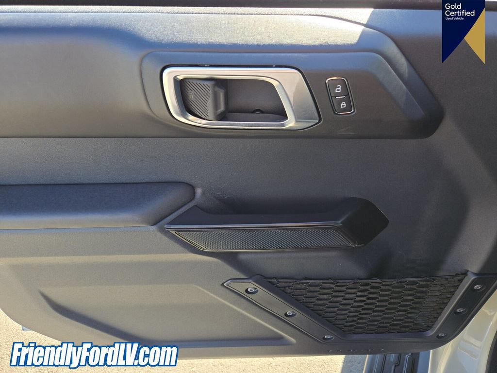 Certified 2025 Ford Bronco Outer Banks w/ Sasquatch Package AWD/4WD image 18