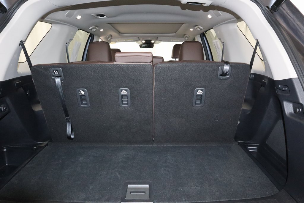 Used 2025 Honda Pilot Elite image 14