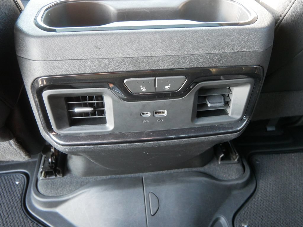 Used 2022 GMC Sierra 1500 AT4 w/ AT4 Premium Package AWD/4WD image 21
