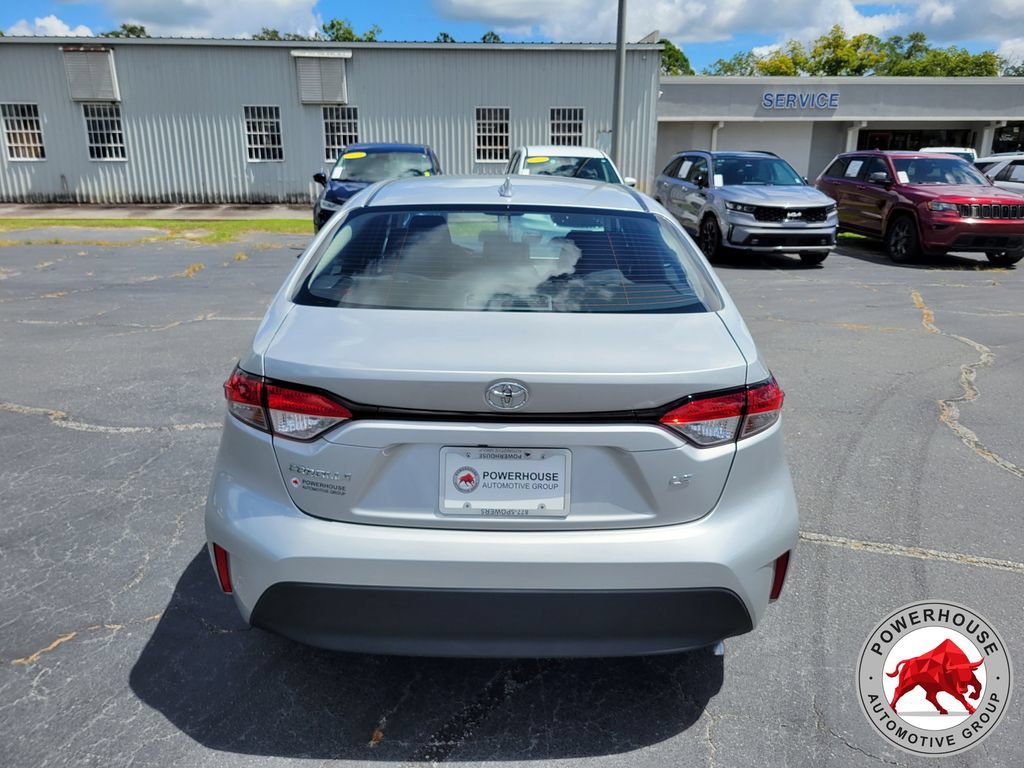 Used 2024 Toyota Corolla LE FWD image 4