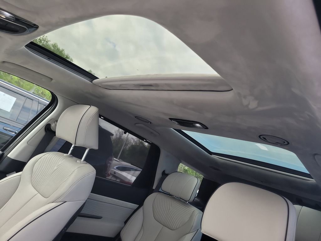 Used 2023 Hyundai Palisade Calligraphy image 20