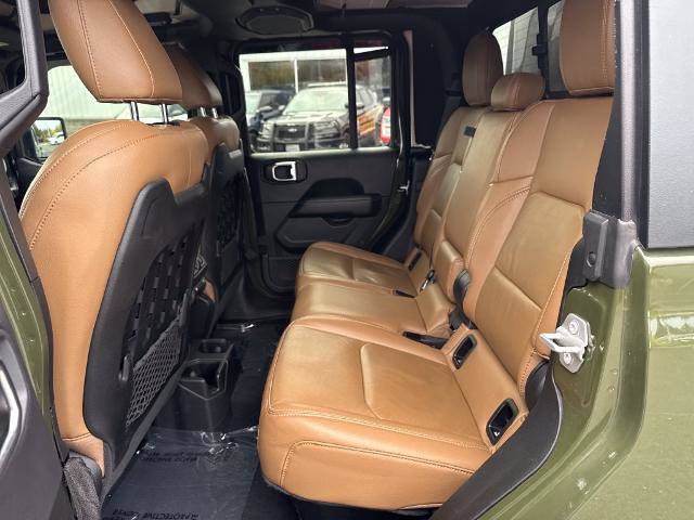 Used 2022 Jeep Gladiator Rubicon w/ Cold Weather Group AWD/4WD image 9