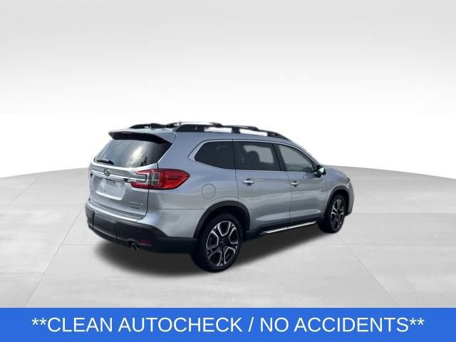 Used 2023 Subaru Ascent Touring image 4