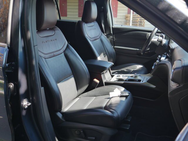 Certified 2024 Ford Explorer Platinum AWD/4WD image 30