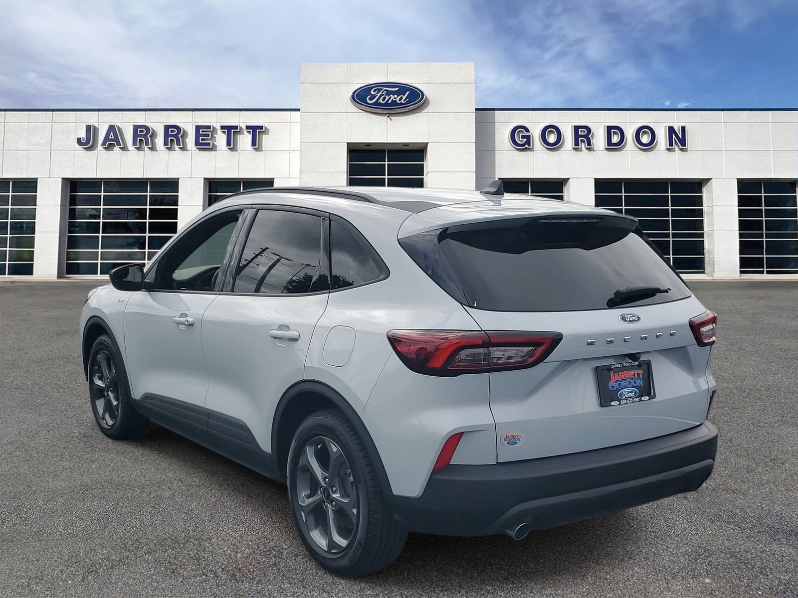 Certified 2025 Ford Escape ST-Line FWD image 3