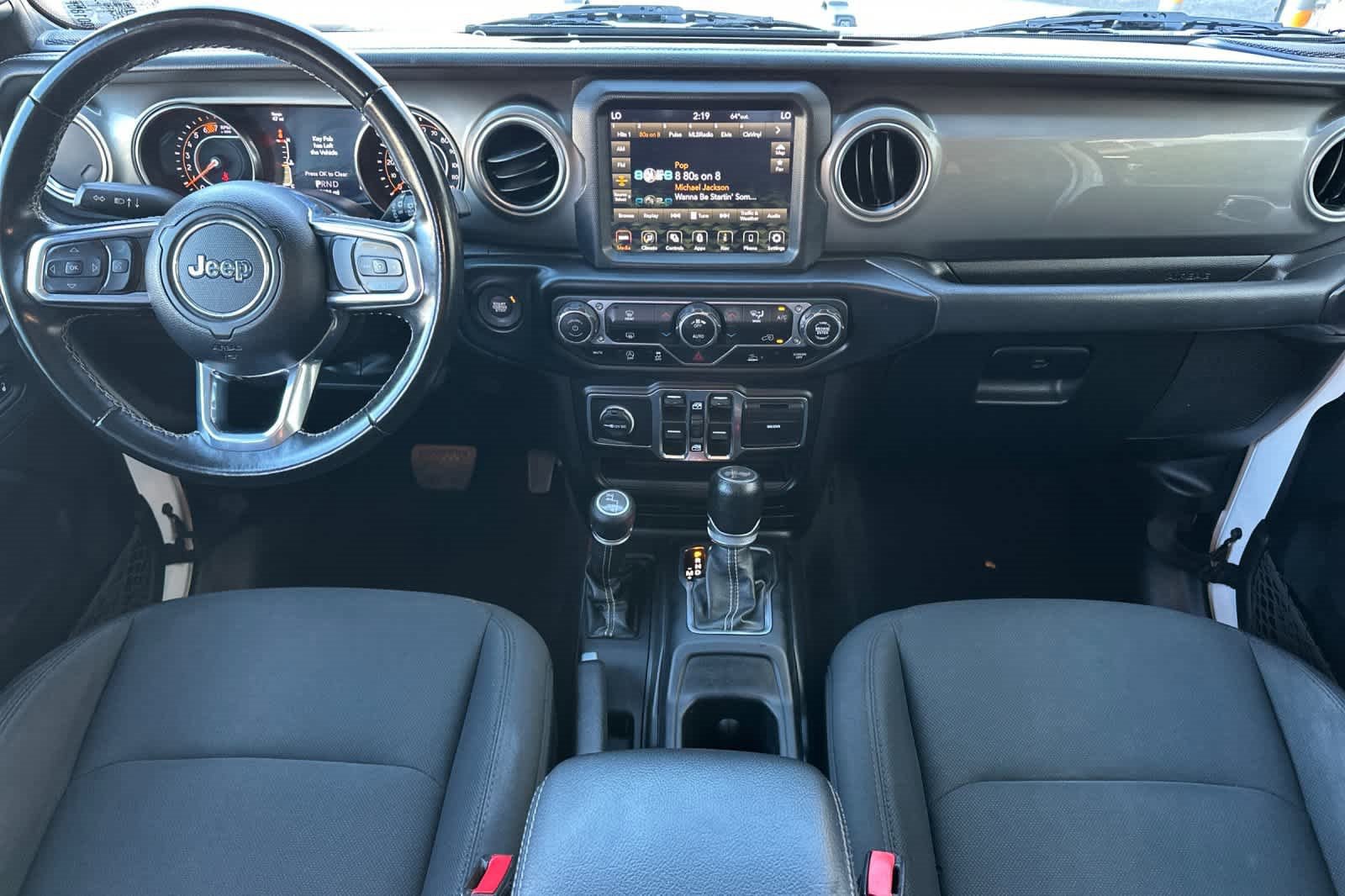 Used 2022 Jeep Wrangler Unlimited Sahara image 9