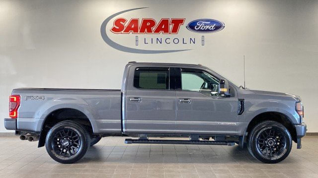 Certified 2022 Ford F350 Lariat w/ Black Appearance Package