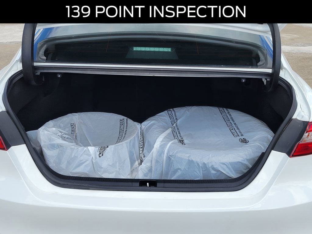 Used 2020 Toyota Camry LE FWD image 6