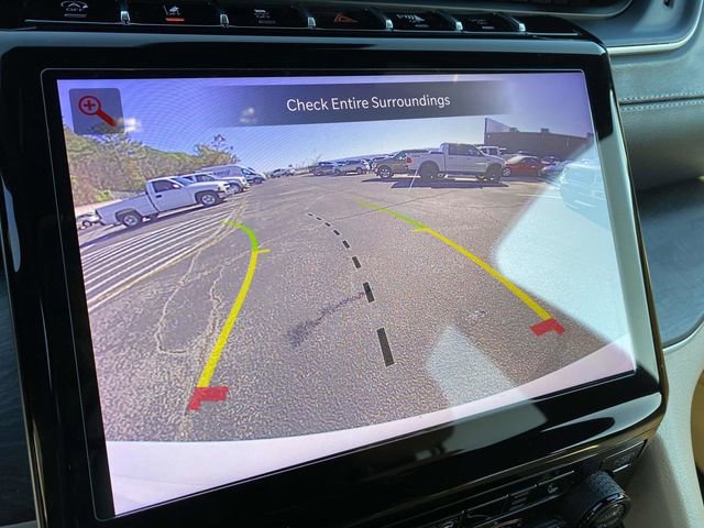 Used 2023 Jeep Grand Cherokee Limited image 32