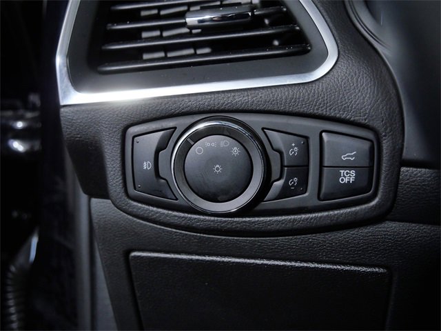 Certified 2024 Ford Edge Titanium w/ Equipment Group 301A image 23